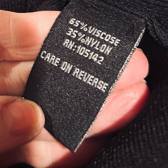 Sexy Black,Cold-Shouldered, Fringed Top - Picture 8 of 9